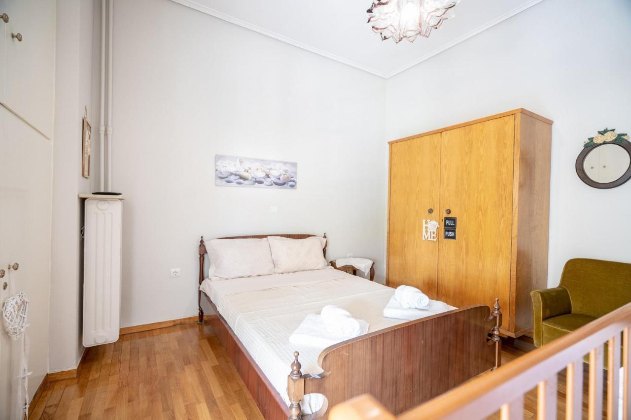 Family Apartment At Kalithea 2 Bedrooms 4 Pers เอเธนส์ ภายนอก รูปภาพ