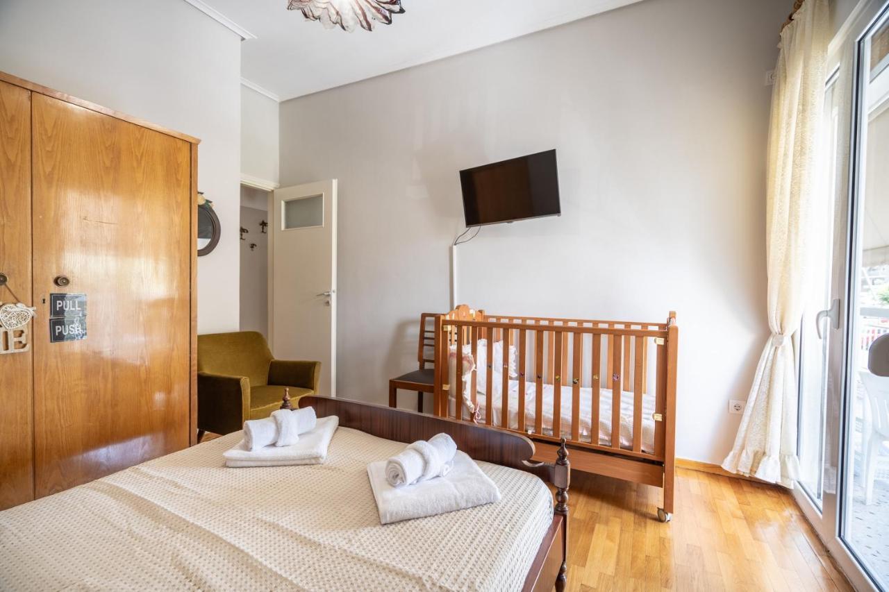 Family Apartment At Kalithea 2 Bedrooms 4 Pers เอเธนส์ ภายนอก รูปภาพ