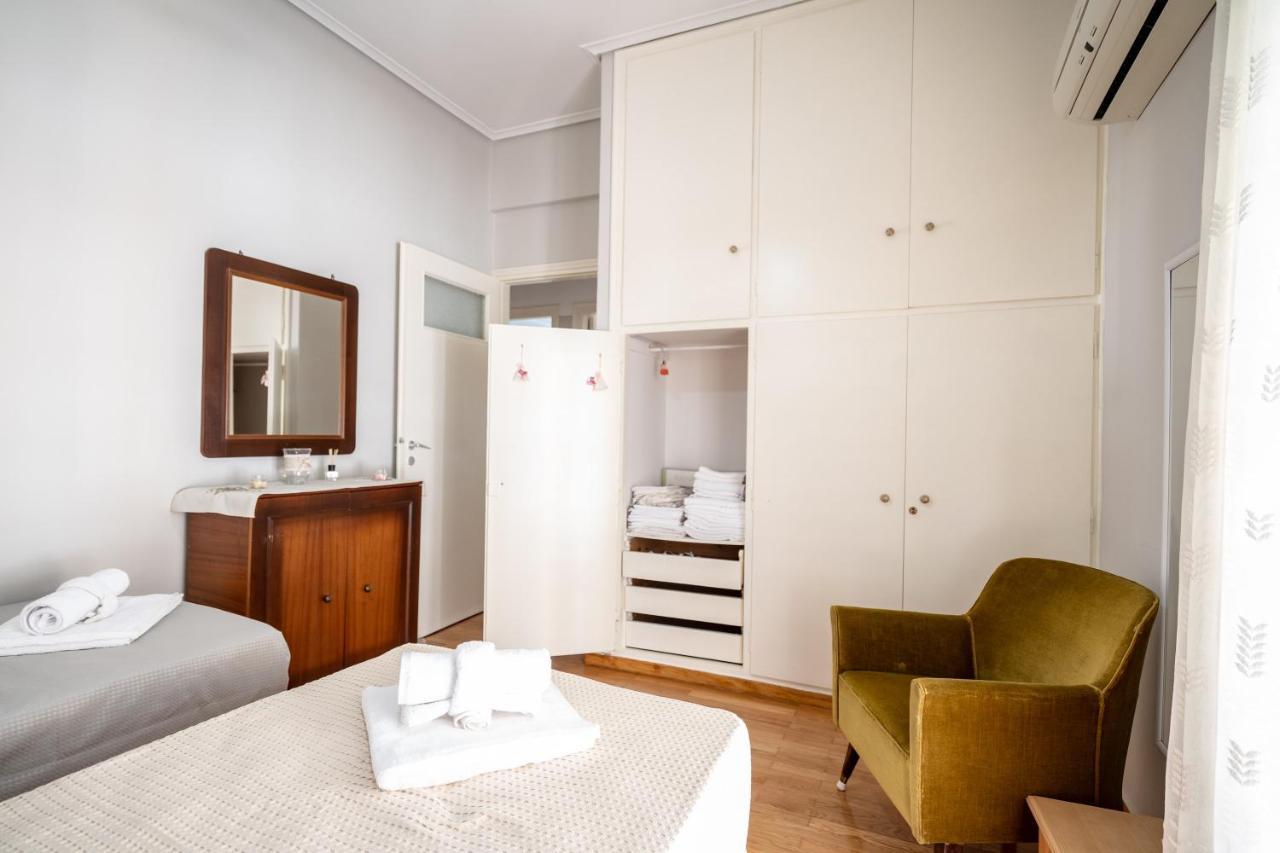 Family Apartment At Kalithea 2 Bedrooms 4 Pers เอเธนส์ ภายนอก รูปภาพ