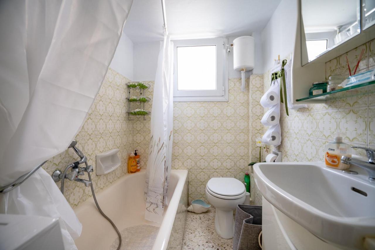 Family Apartment At Kalithea 2 Bedrooms 4 Pers เอเธนส์ ภายนอก รูปภาพ